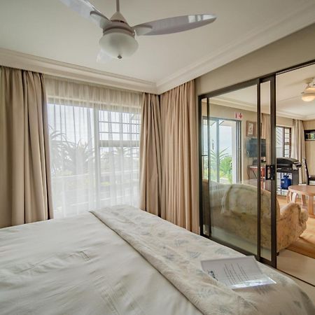 On The Beach Guesthouse Jeffreys Bay Extérieur photo