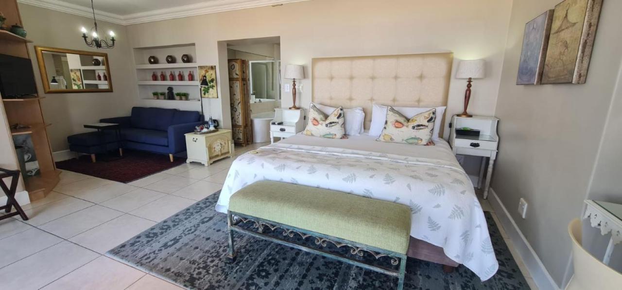 On The Beach Guesthouse Jeffreys Bay Extérieur photo