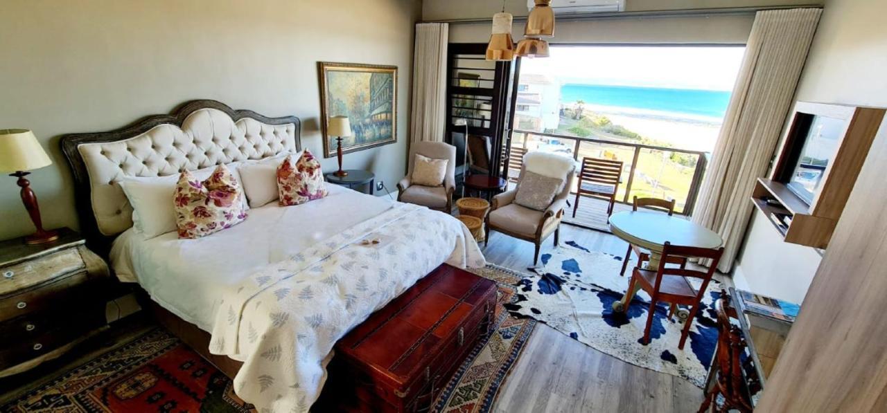 On The Beach Guesthouse Jeffreys Bay Extérieur photo